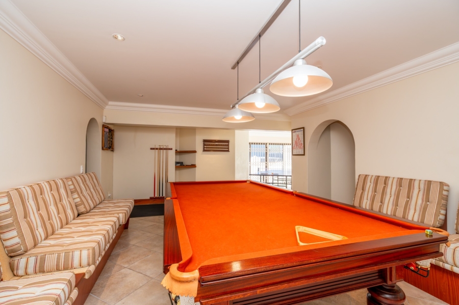 7 Bedroom Property for Sale in Myburgh Park Western Cape